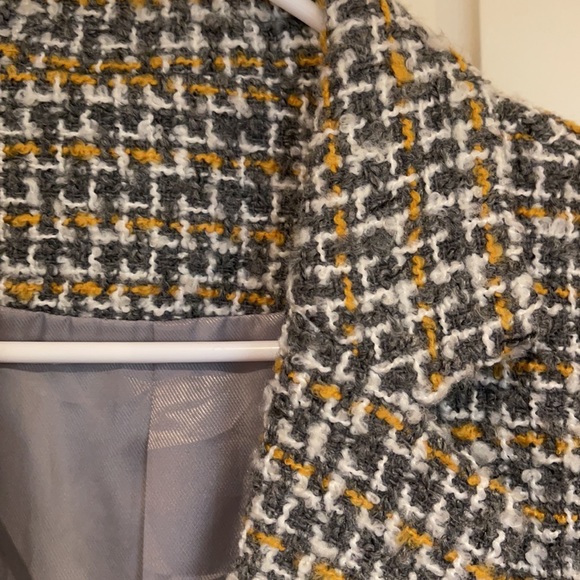 Jacket - Picture 6 of 7